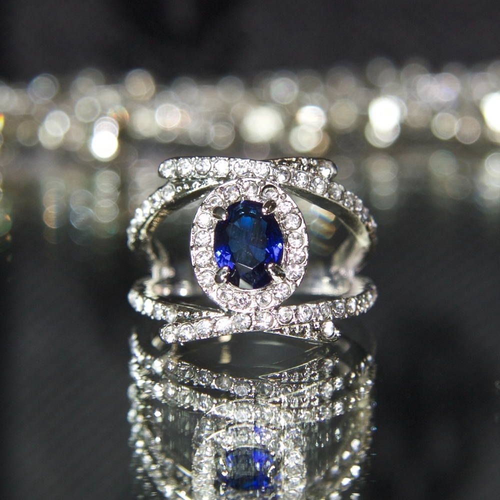 18kt Gold Dipped Swarovski Channel Set Sepphire